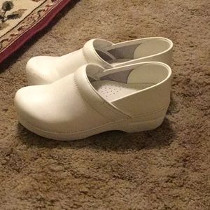Dansko white shoes size 39